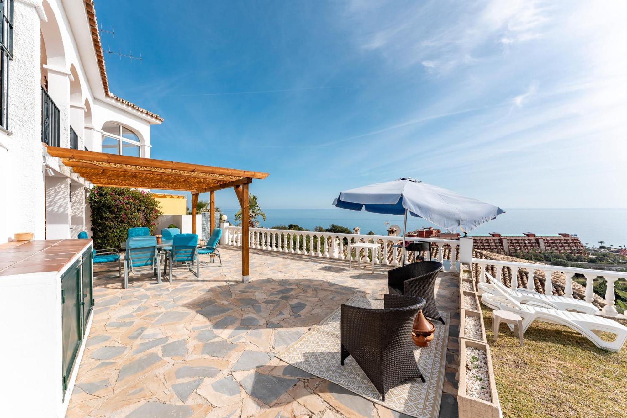 בנאלמדנה Villa Magica Andalucian Charm מראה חיצוני תמונה