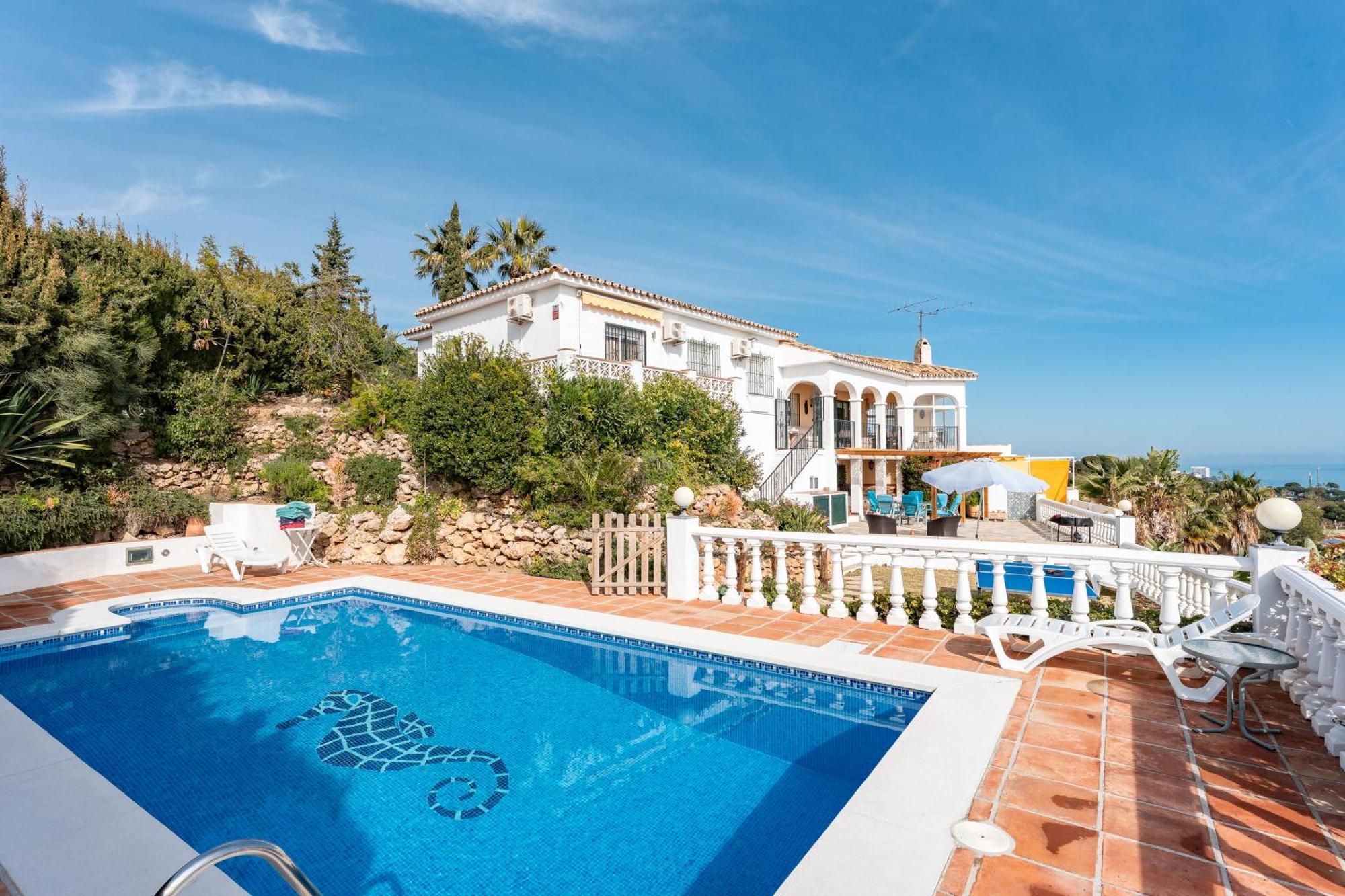 בנאלמדנה Villa Magica Andalucian Charm מראה חיצוני תמונה